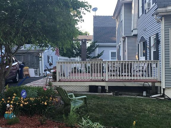 4th image of 48 Blake St