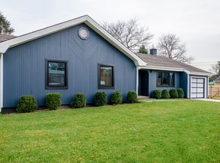 20 Windermere Dr, Sag Harbor, NY 11963