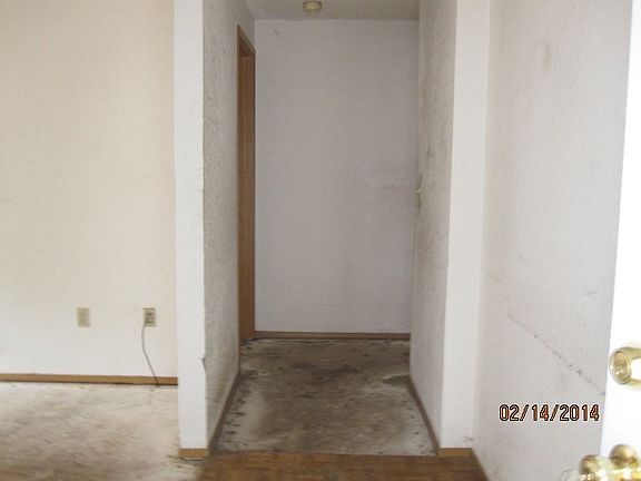 4th image of 15423 13th Avenue Ct E