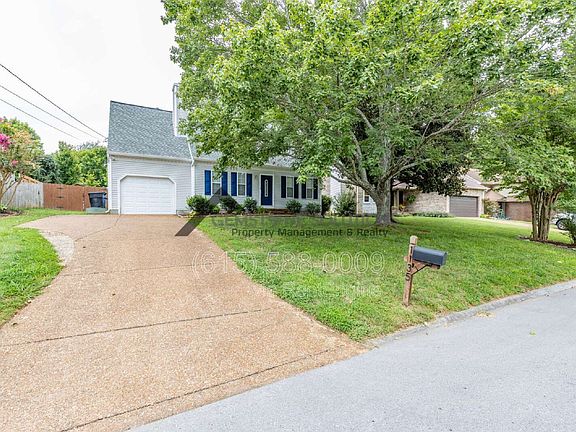 2nd image of 1135 Wedgewood Dr