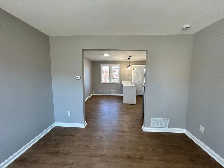 7850 Eastdale Rd — Photo 8