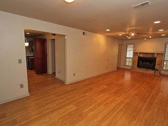 5th image of 888 Wytower Trl
