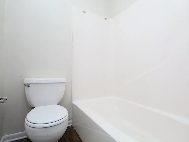 5207 Charbar Dr #B — Photo 10