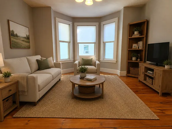 8 Fay St #2, Westborough, MA 01581