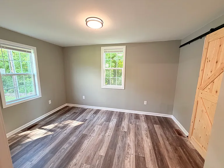 212 Murphy Ln — Photo 15