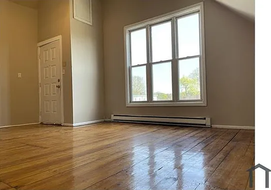 94 Chatham St #3 — Photo 2