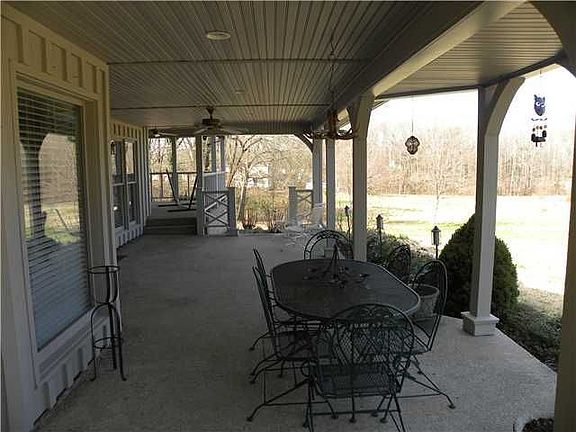 5th image of 195 Clara Dr
