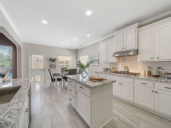 NEW gorgeous kitchen