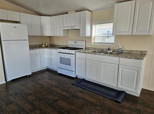 216 Bay Port Cir #10, Springport, MI 49284