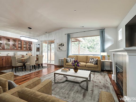 4th image of 15324 160th Place SE