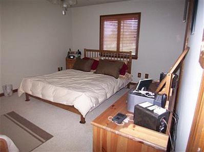 5th image of 1610 Capri Ln S