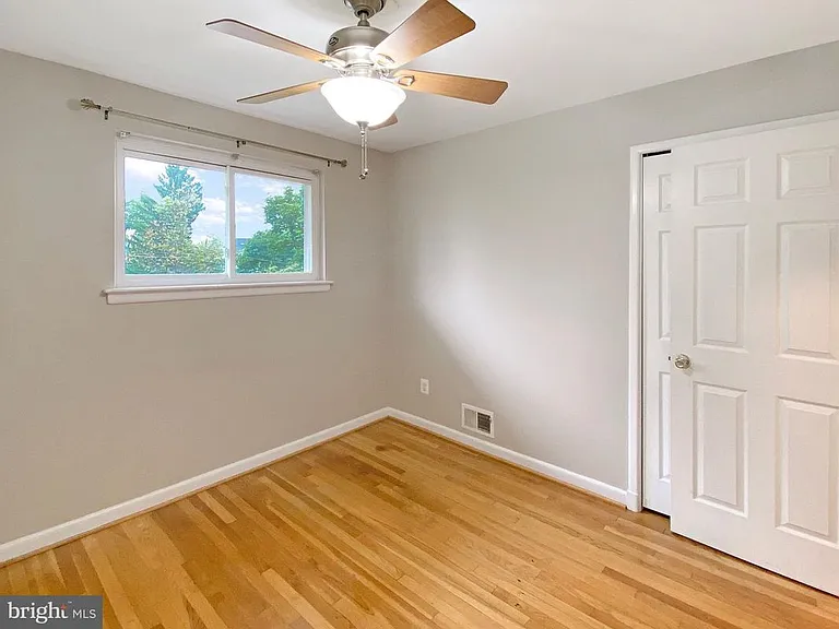 6325 Tone Ct — Photo 12