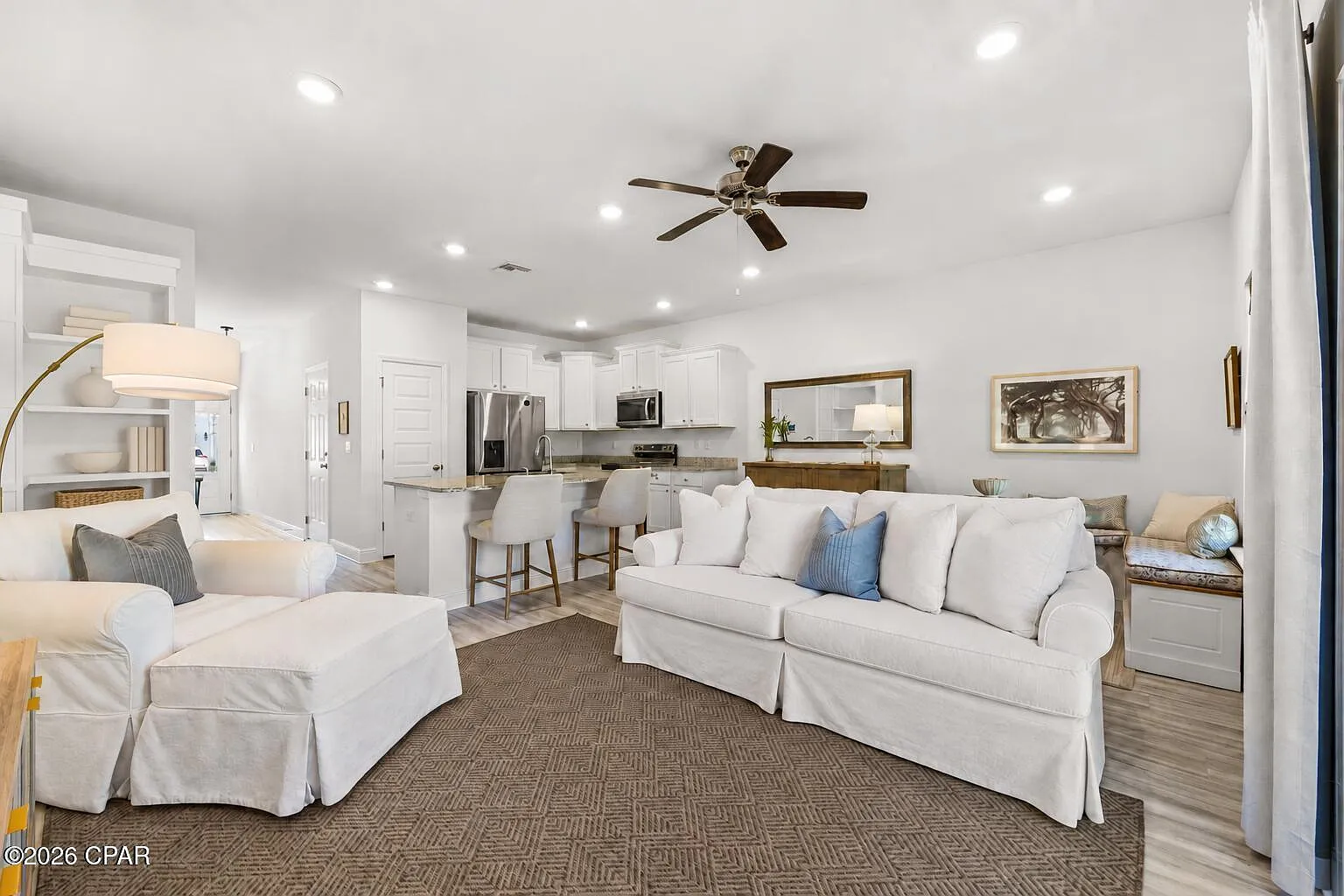 3 bed, 2.5 bath, 1497 sqft, $2,500 — Photo 2