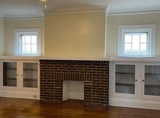 2468 Professor St, Cleveland, OH 44113