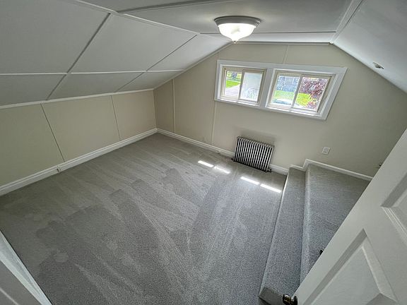 4th image of 53 Montauk St