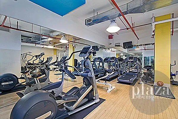 Rented by Plaza Real Estate Group | media 23