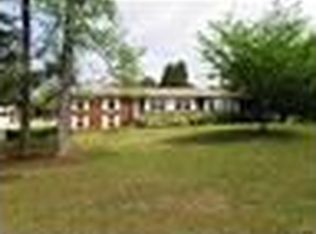 6672 Perkins Cir, Macon, GA 31216