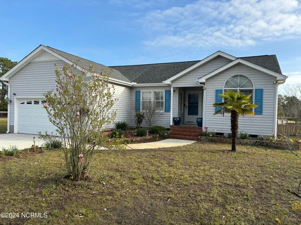 250 Quarter Horse Lane, Hampstead, NC 28443