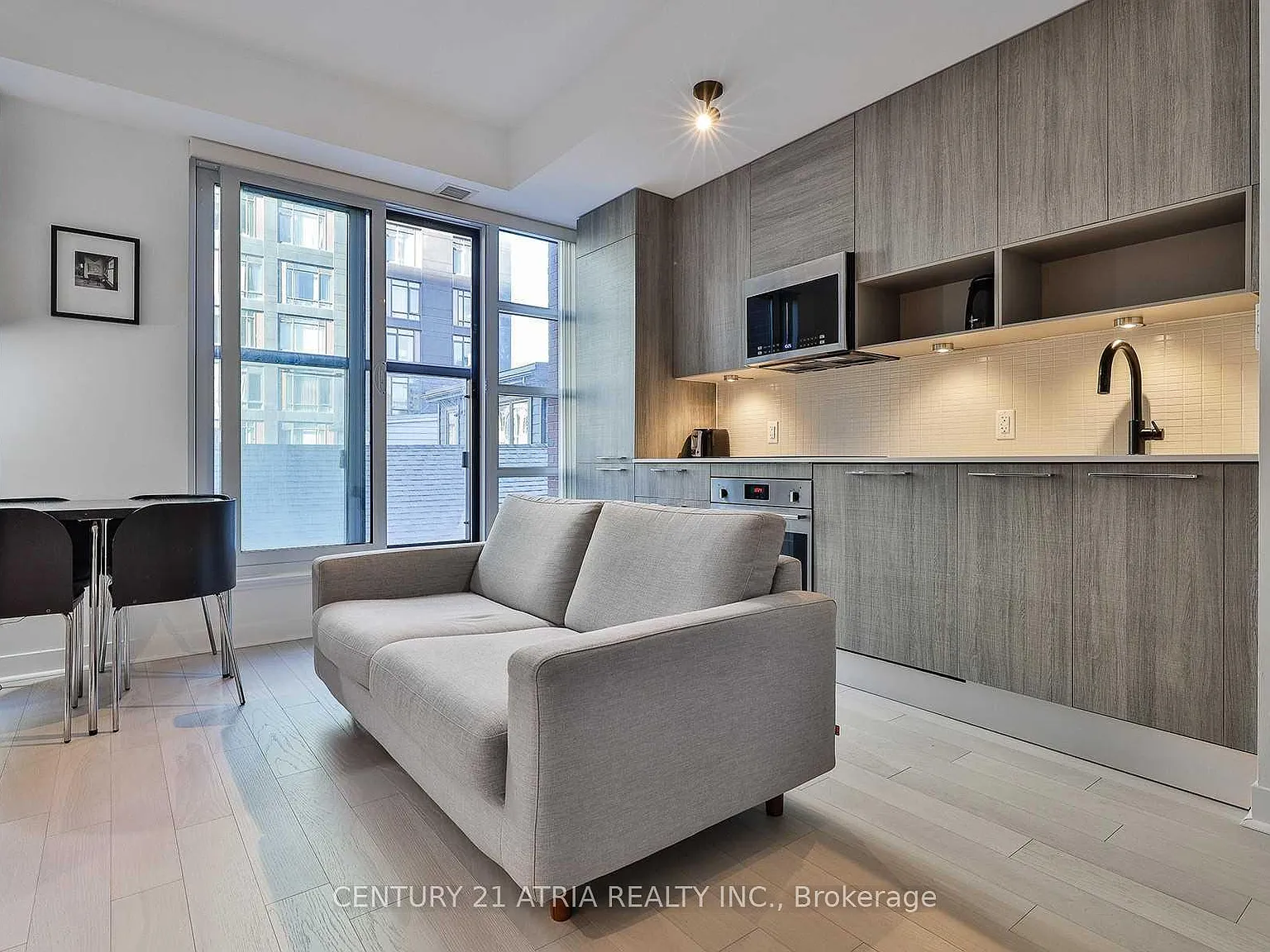 1 bed, $2,250 — Photo 4