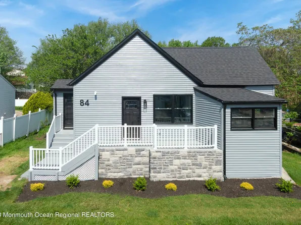 84 Wilson Avenue, Port Monmouth, NJ 07758