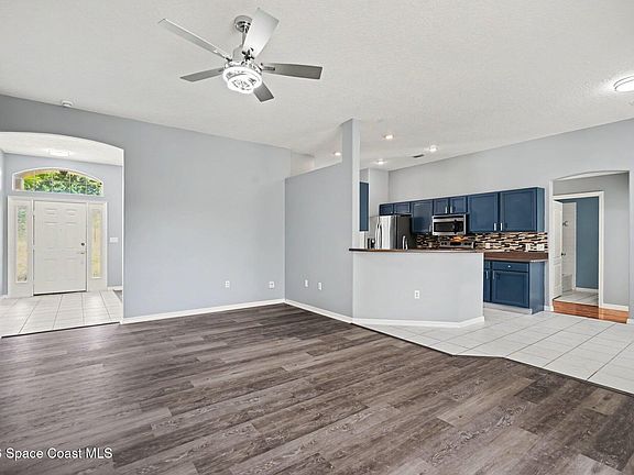 5th image of 1785 Curlew Ct