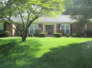 2409 Lexford Ct, Old Brownsboro Place, KY 40242