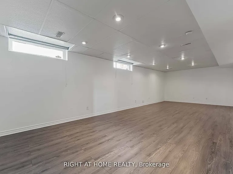 104B Craig Henry Dr — Photo 32