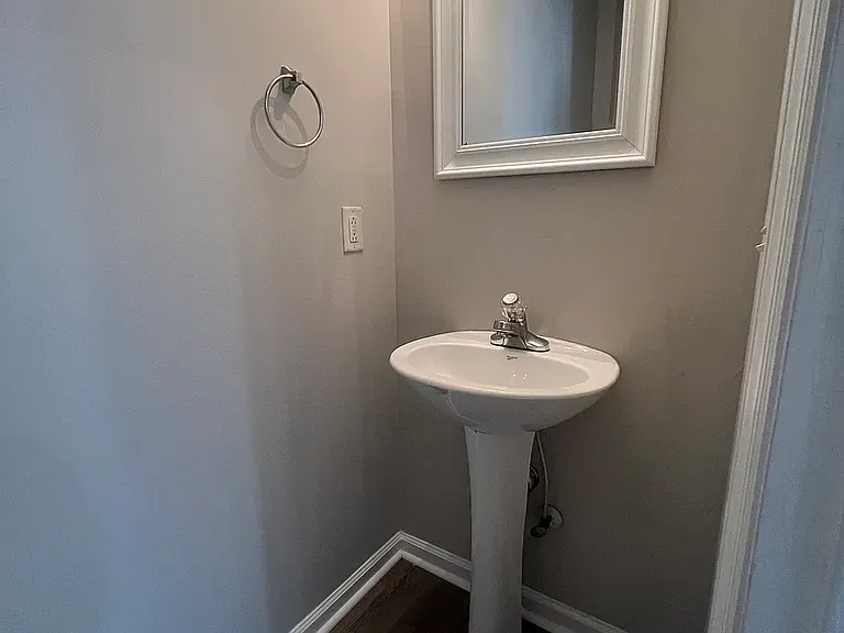 2812 Hydes Ferry Rd — Photo 37