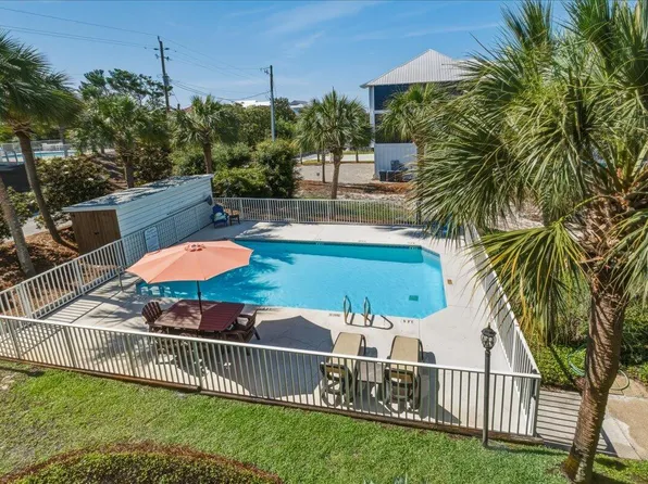 104 Sandtrap Rd Unit 101, Miramar Beach, FL 32550