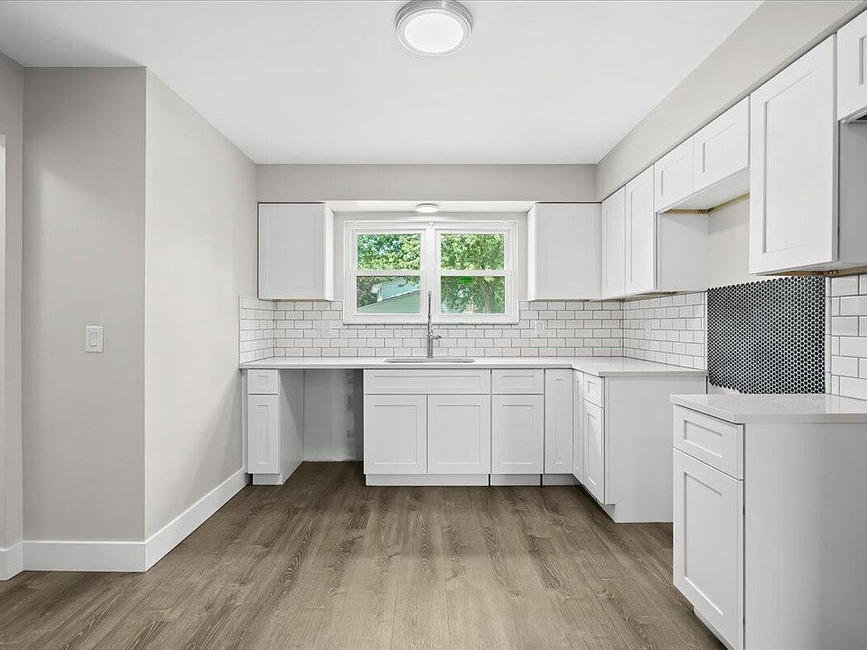 1st image of 39338 Tunstall Dr
