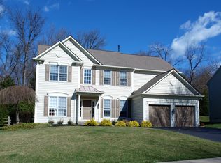 2107 Magnolia Ln, Lafayette Hill, PA 19444