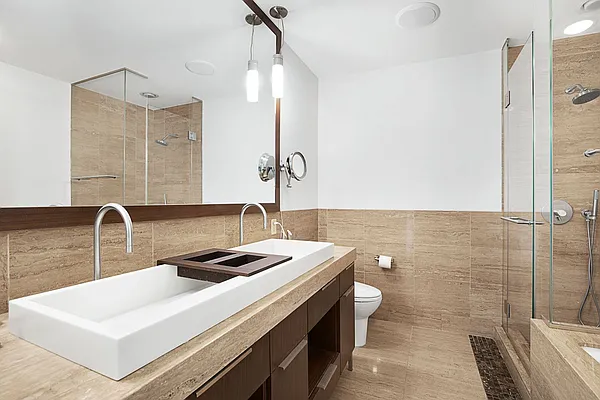 Sold by Compass | media 18