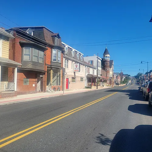 136 S Main St Photo 1
