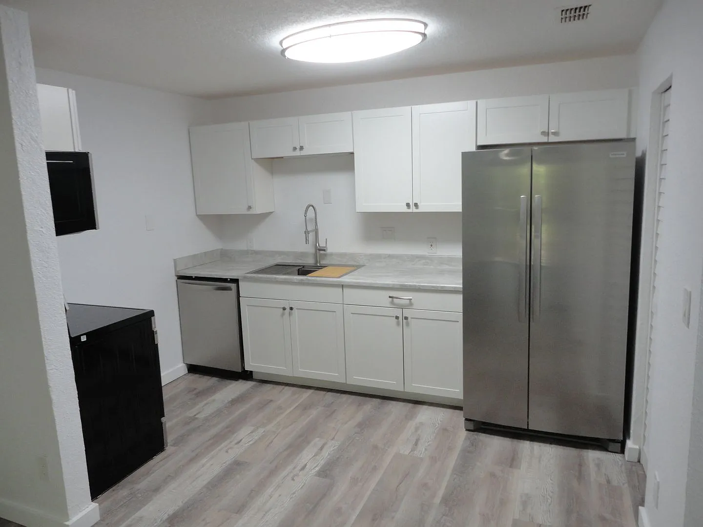 1 Bedroom/1 Bathroom in Tumblin Creek — Photo 2
