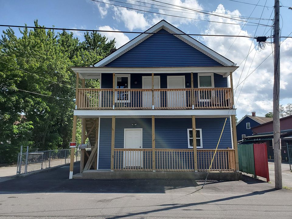 1st image of 14 Livingston St #4