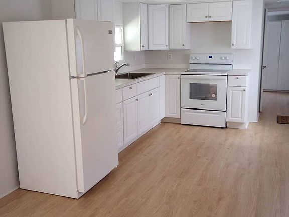 3rd image of 5000 28th St N #25