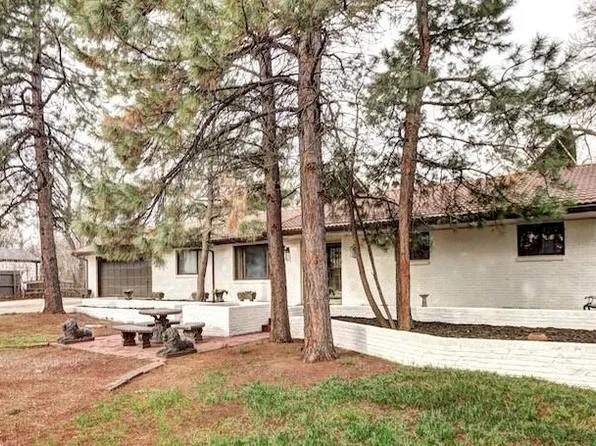 561 Saulsbury Street, Lakewood, CO 80226