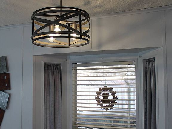 3rd image of 702 S Meridian Rd #1017