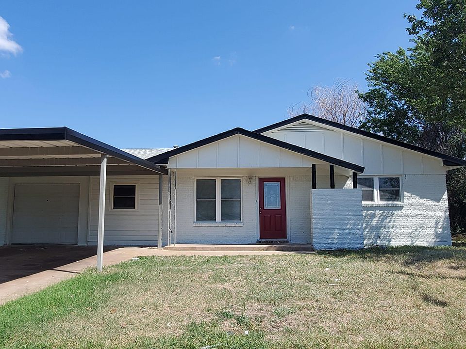 1st image of 1811 Deer Park Way