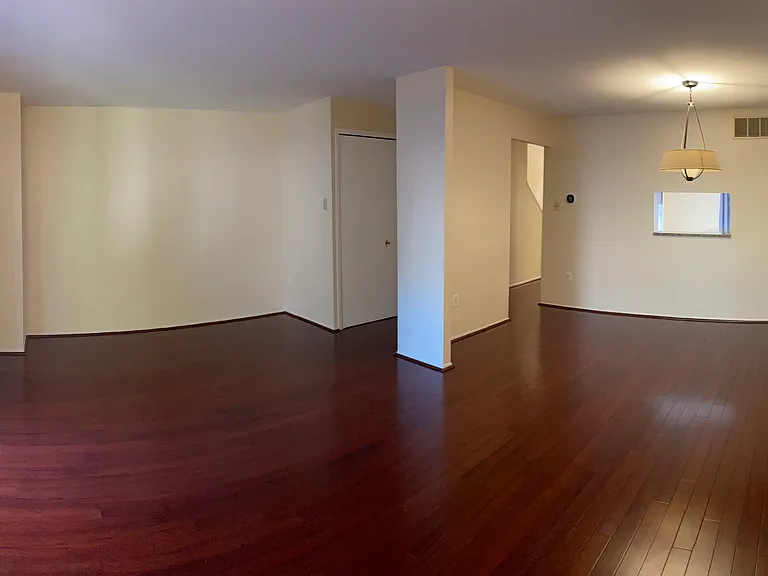 Livingroom & Dining room