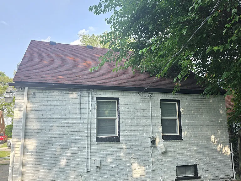 11415 Auburn St — Photo 32