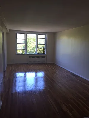 Rented by Roberto Guilbet, LREB | media 29