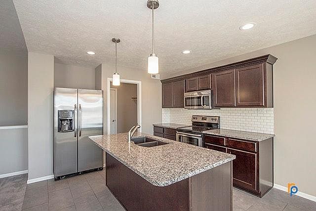 2nd image of 6806 Mimosa Ln