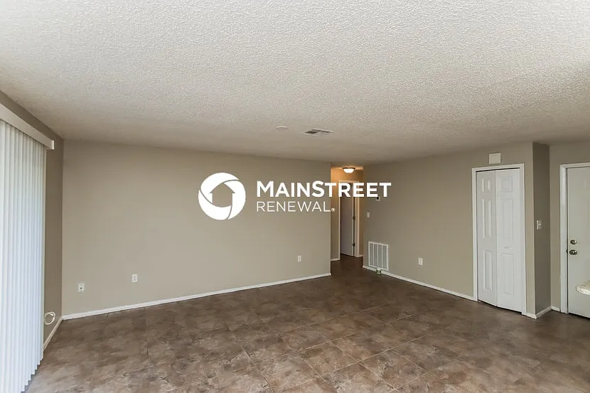 449 Archer Rd SE — Photo 4