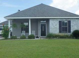 213 Betty Dr, Montz, LA 70068