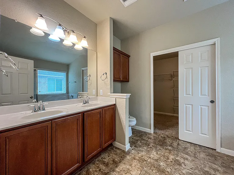 923 Avery Pkwy #2 — Photo 13