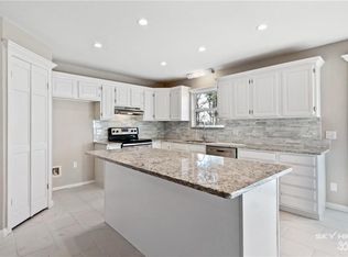 Hickory Dr, Rogers, AR 72756