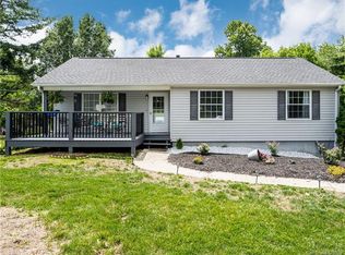 106 Joanne Ln #16, Hendersonville, NC 28792