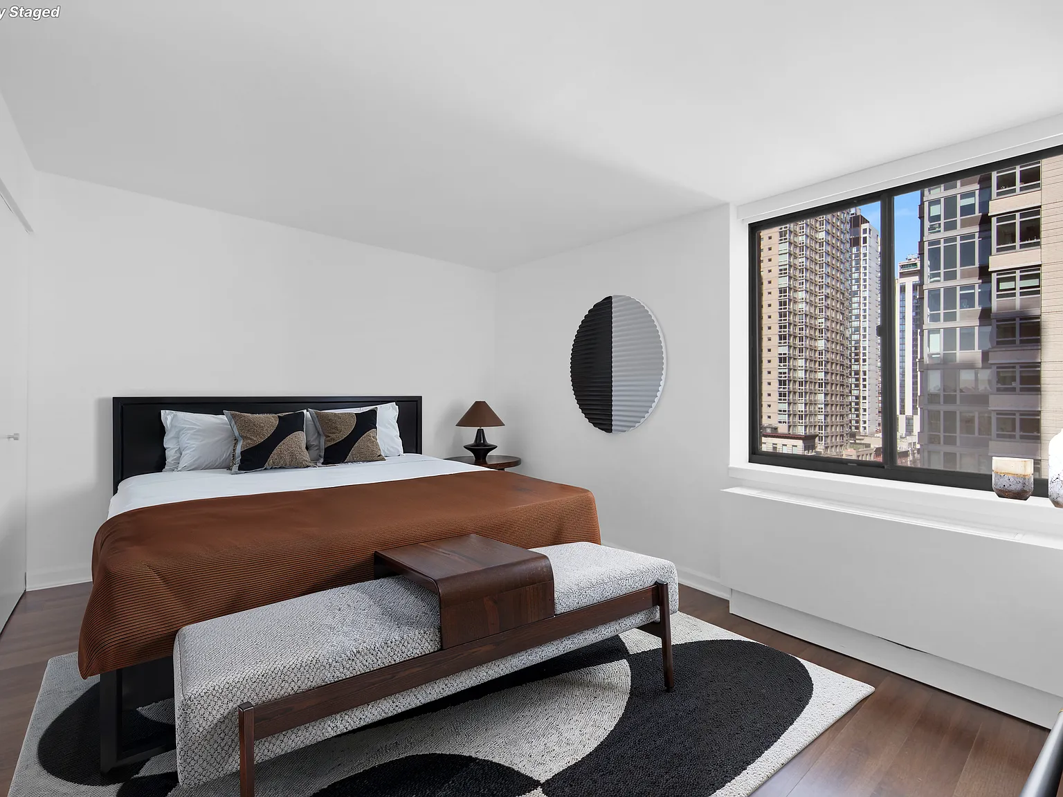 77 West 24th Street — Photo 1