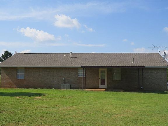 5th image of 341283 E Country Meadows Dr